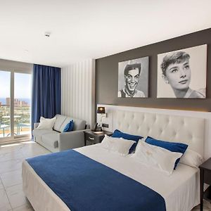 Classic Twin Room Sofa Bed Balcony Sea View